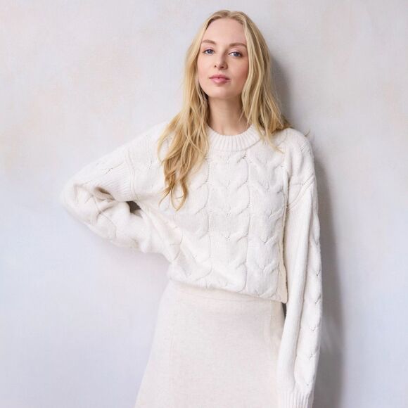 Women's LC Lauren Conrad Sweater Size Large White Cream Cable Knit Crewneck - Picture 1 of 13